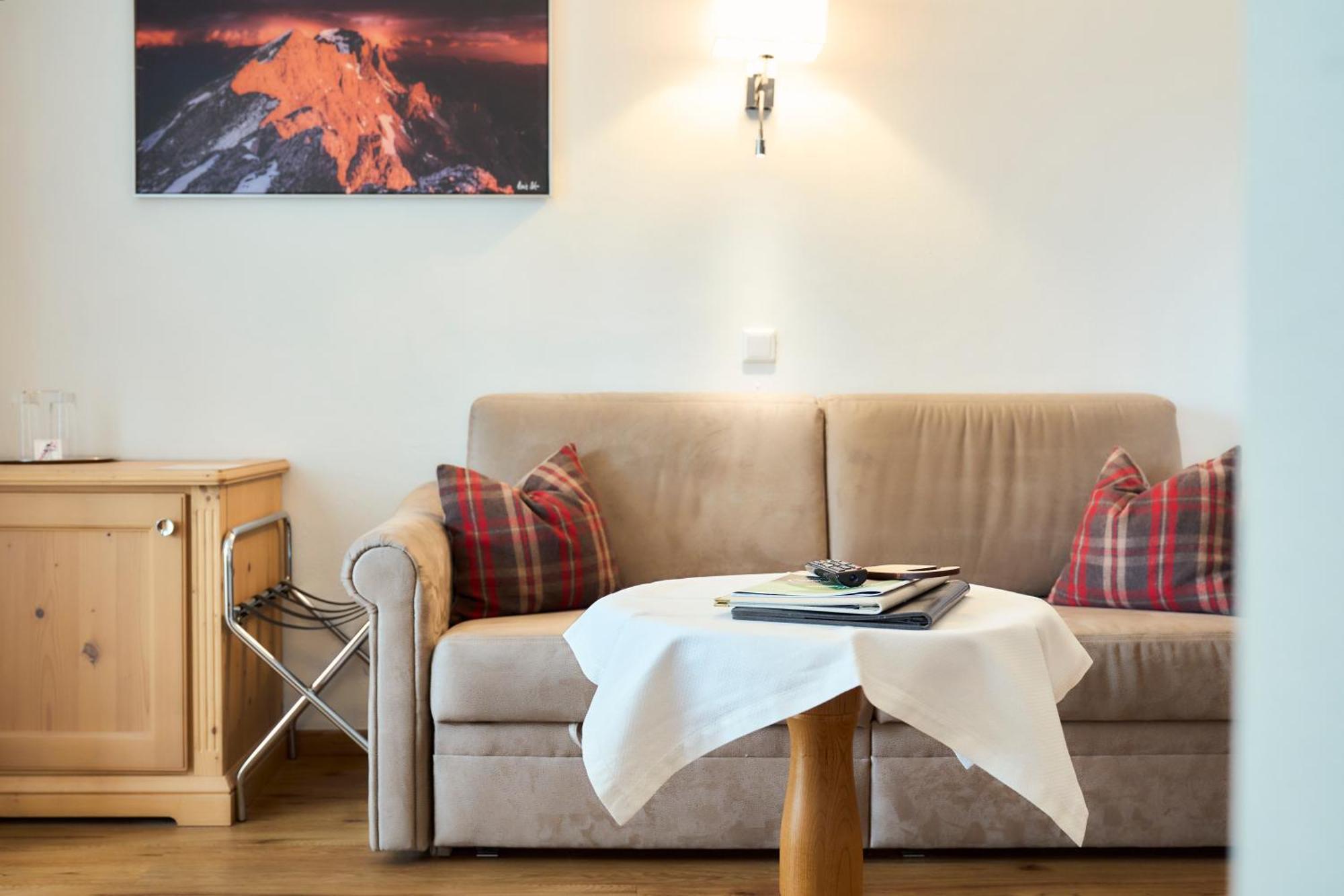 Alpenhotel Karwendel -Adults Only- Leutasch Bagian luar foto