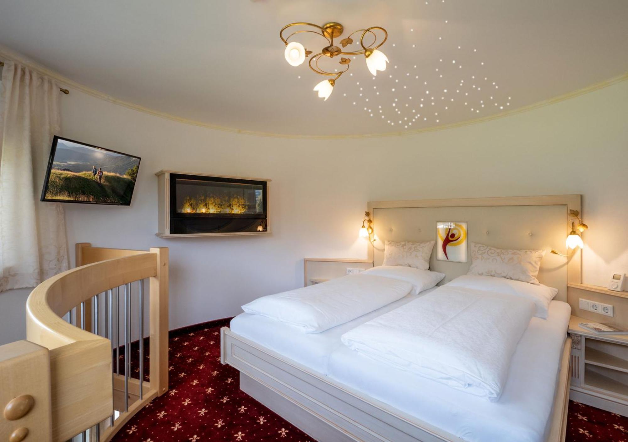 Alpenhotel Karwendel -Adults Only- Leutasch Bagian luar foto